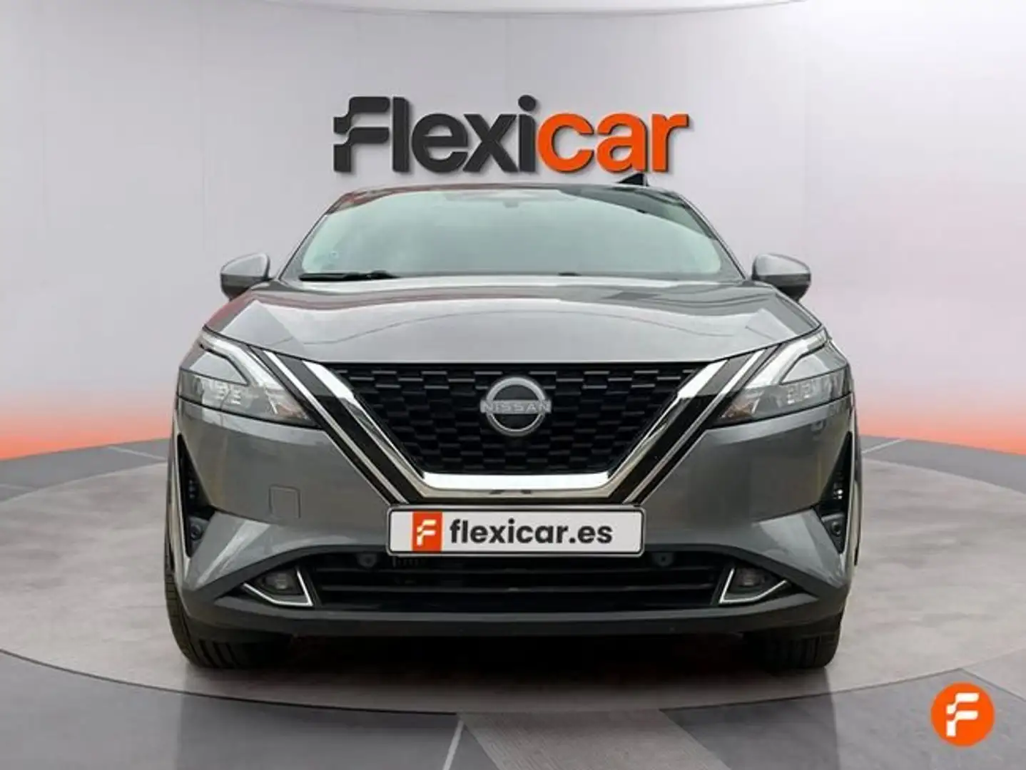 Nissan Qashqai DIG-T 103kW (140CV) mHEV 4x2 Acenta Gris - 2
