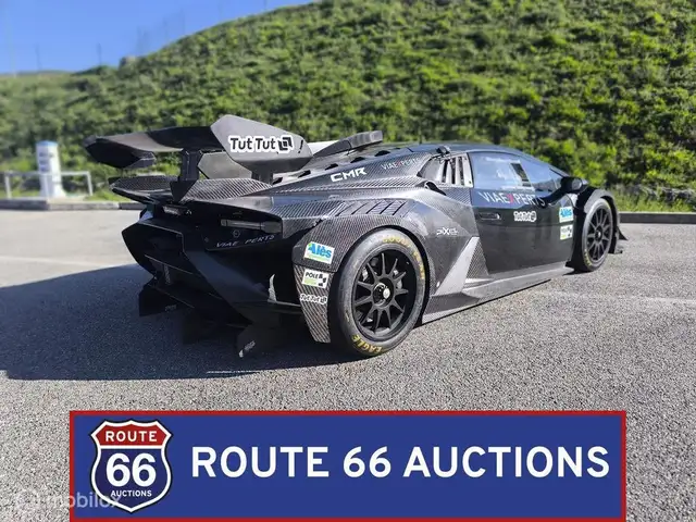Lamborghini Huracán Super Trofeo EVO2 | 2016 | Route 66 Auctions