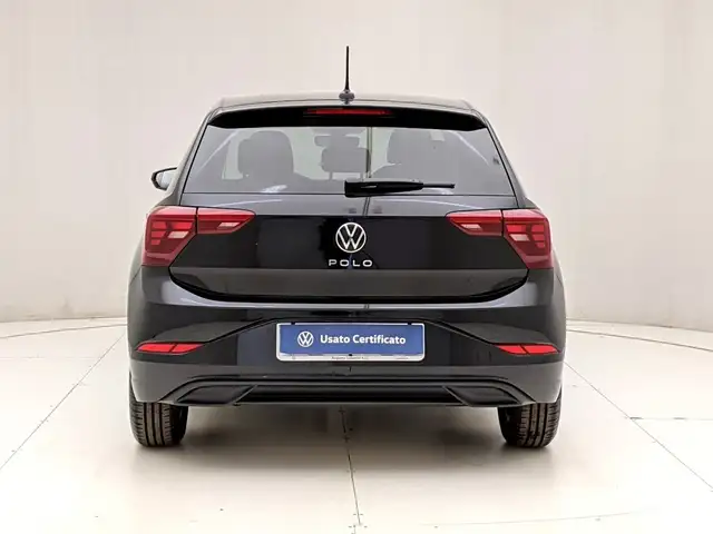 Volkswagen Polo view 5