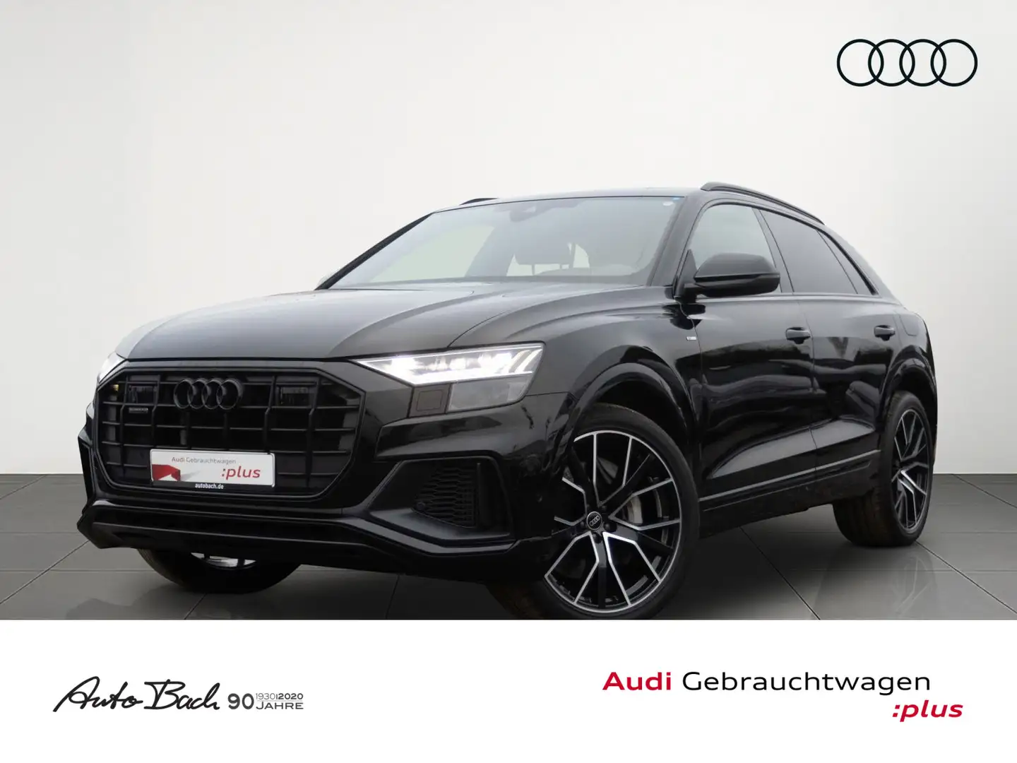 Audi Q8 S line 55TFSI e Navi LED HuD Standklima Panor Schwarz - 1