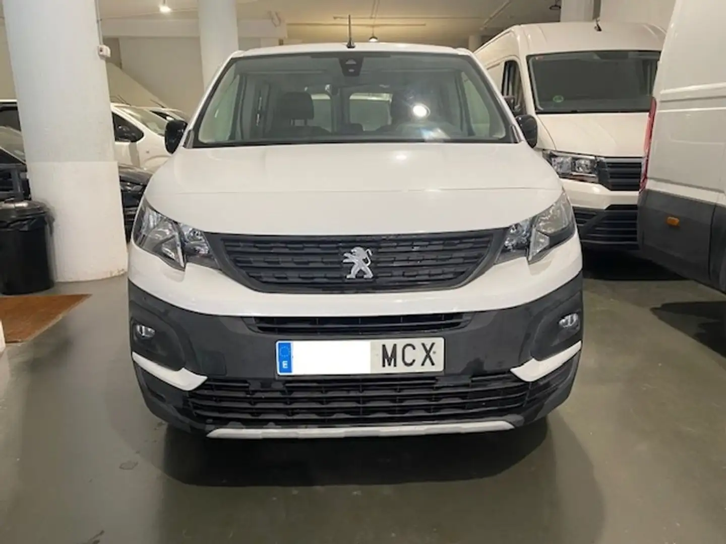 Peugeot Rifter Access Standard BlueHDI 73KW 100 cv Blanc - 2