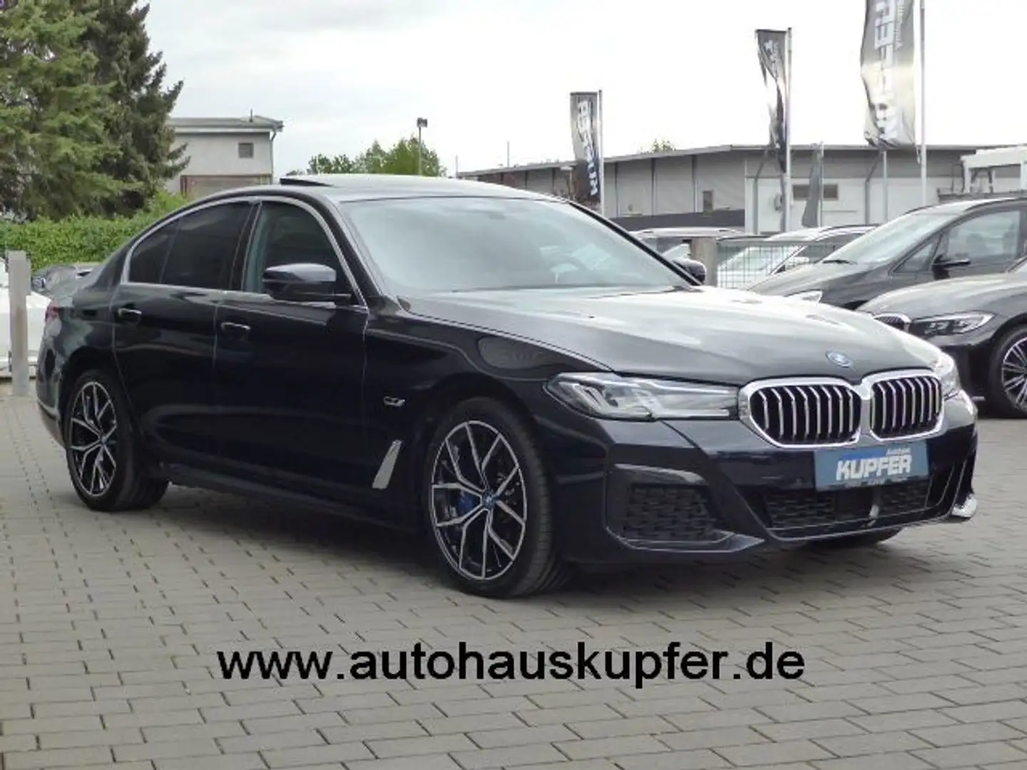 BMW 545 e xDrive M Sportpaket ACC Prof.°SD°K-sitz°103t Black - 2