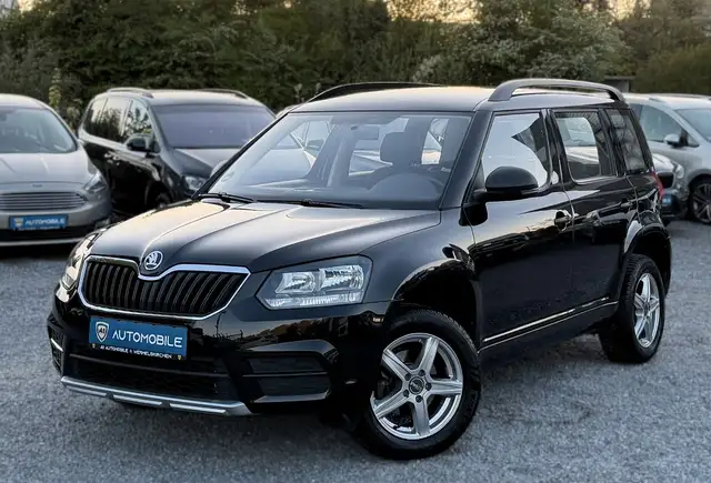 Skoda Yeti Active 4x4°1.HAND°AHK°KLIMA°SCHECKHEFT°