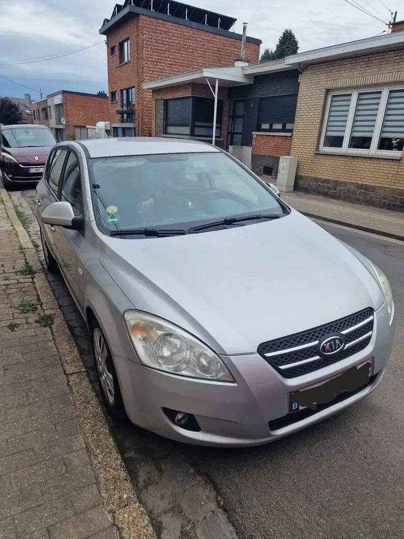 Kia Ceed / cee'd 1.6 CRDi EX ISG EcoDynamics - 1