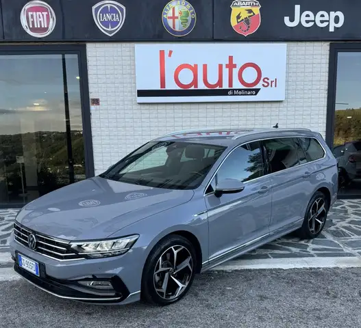 Volkswagen Passat Variant VARIANT R-LINE 2.0 122CV DSG