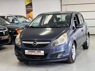 Corsa 1.4i Enjoy
