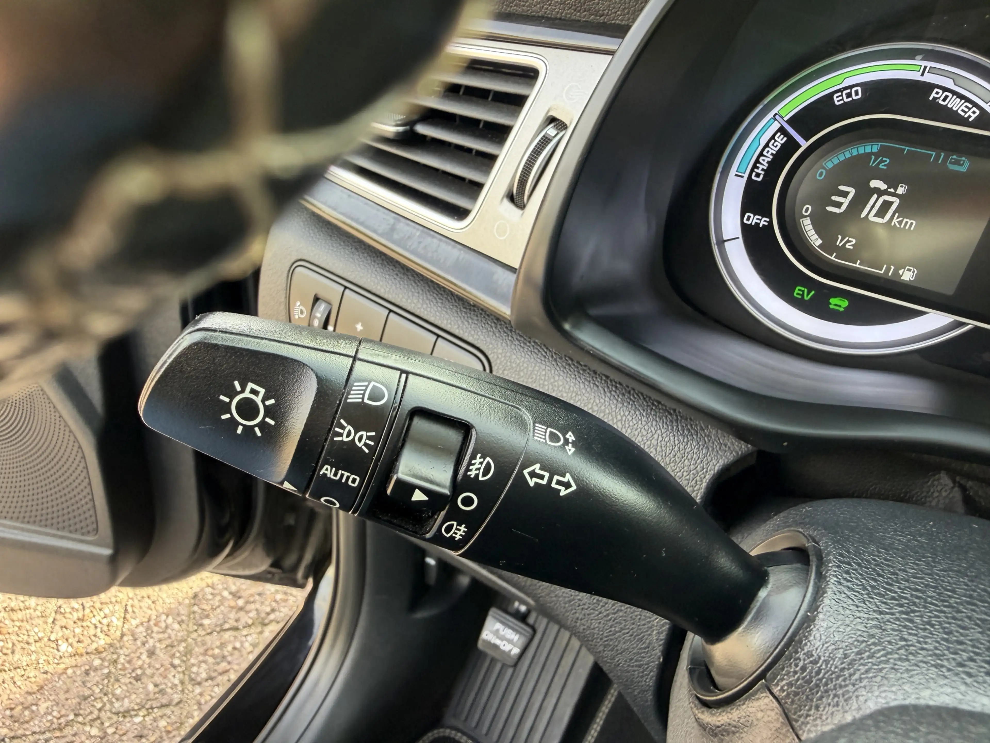 Kia Niro 1.6 GDi Hybrid DynamicLine Carplay/Clima/Cruise — photo 9