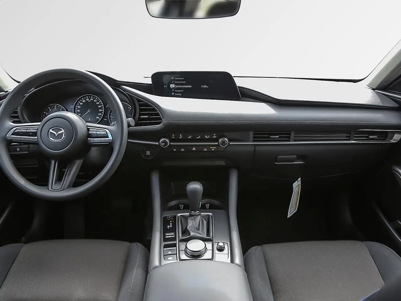 Mazda 3 снимка Mazda 3