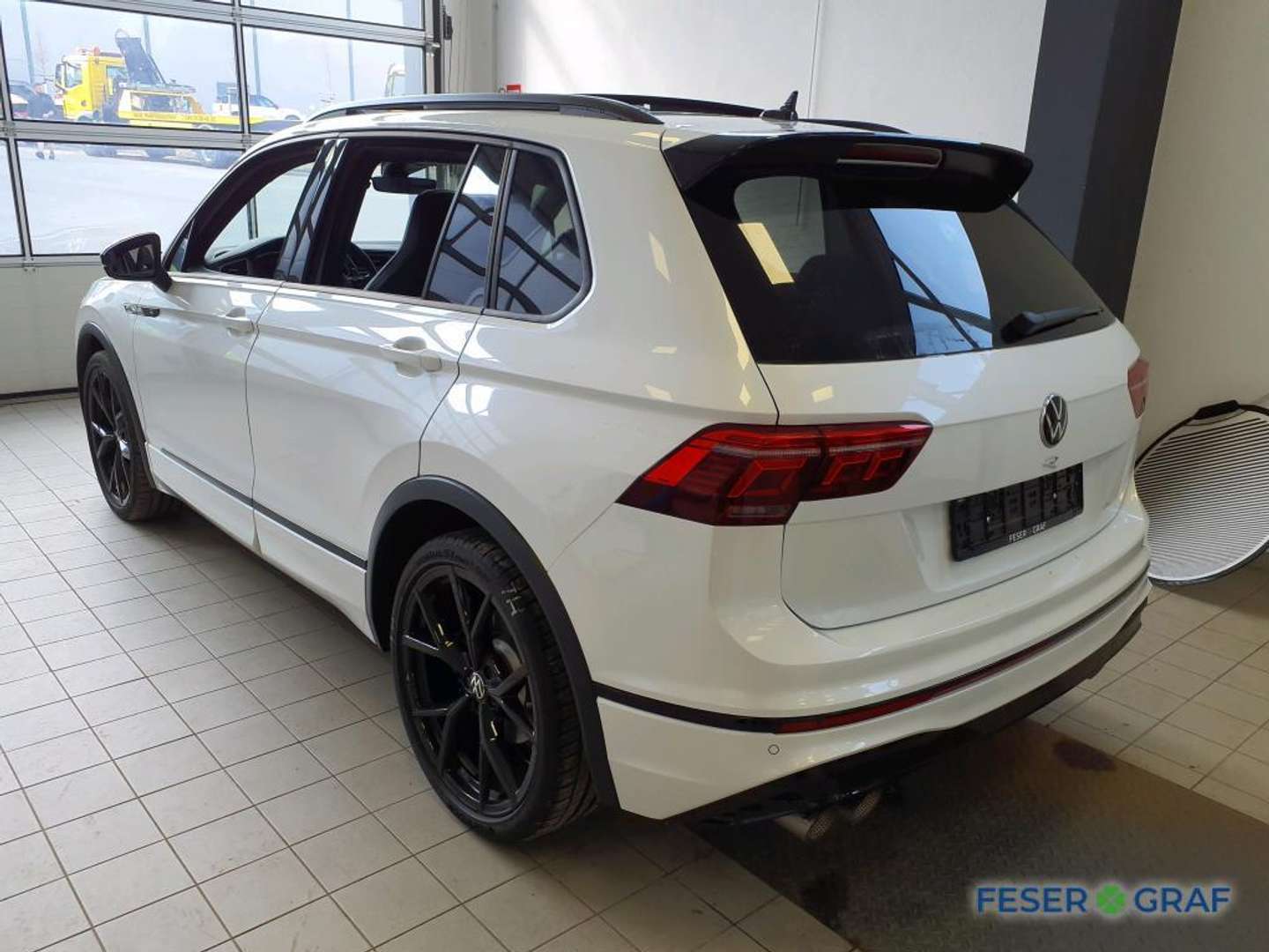 Volkswagen TIGUAN R TSI -  - Joinsteer - #1