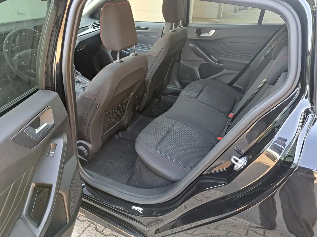 Ford Focus ST-Line, миниатюра 20