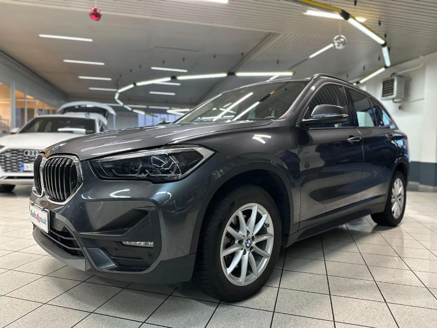 BMW X1 sDrive18d Advantage IVA ESPOSTA - UNICO PROP Grau - 2