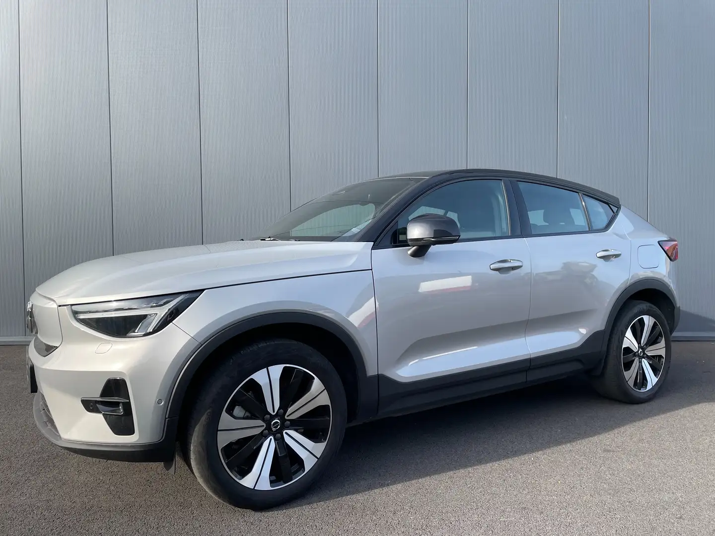 Volvo C40 78 kWh Ultimate Recharge Pure Electric AWD Gris - 1