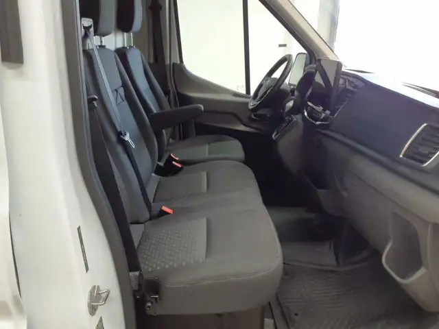 Ford Transit view 7