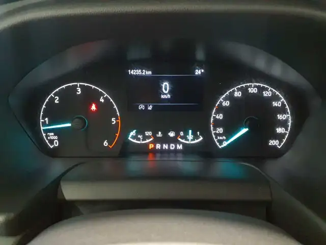 Ford Transit view 11