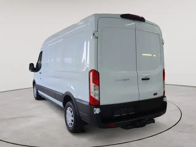Ford Transit view 5