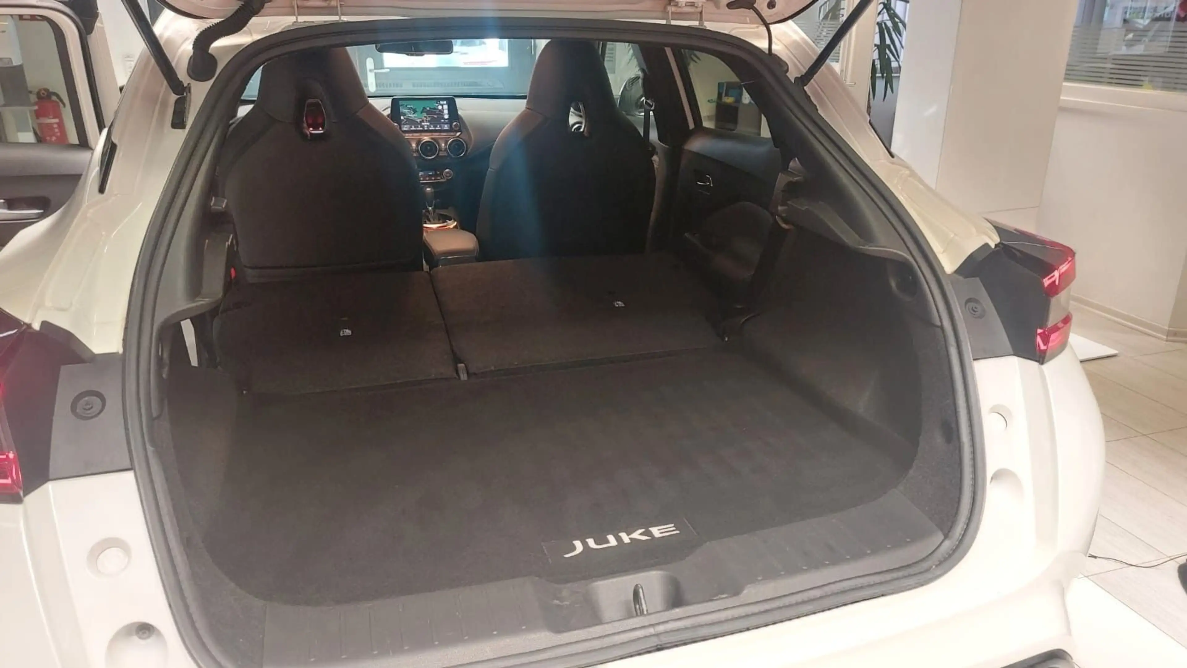 Nissan Juke Tekna — photo 16