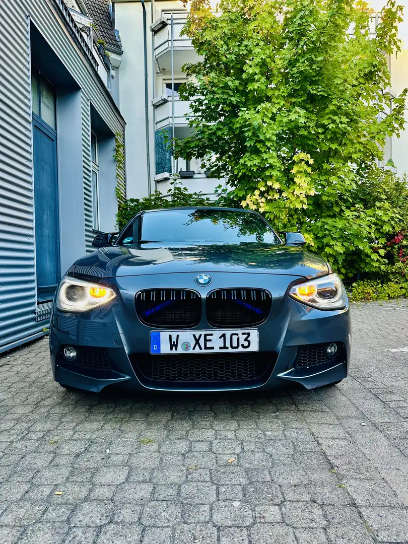 BMW 120 120d Aut. M-Paket Grau - 1