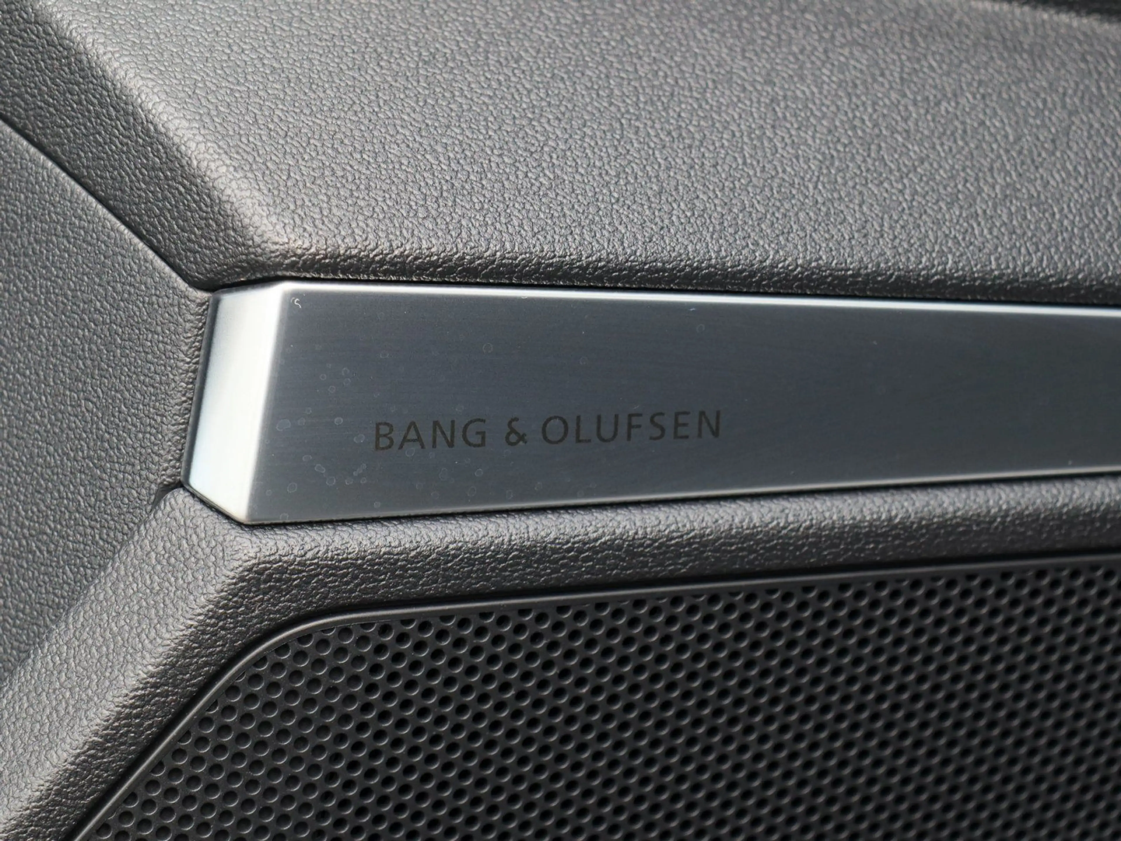 Audi S3 nza 2.0 TFSI Black Pano B&O LED Kam — photo 13
