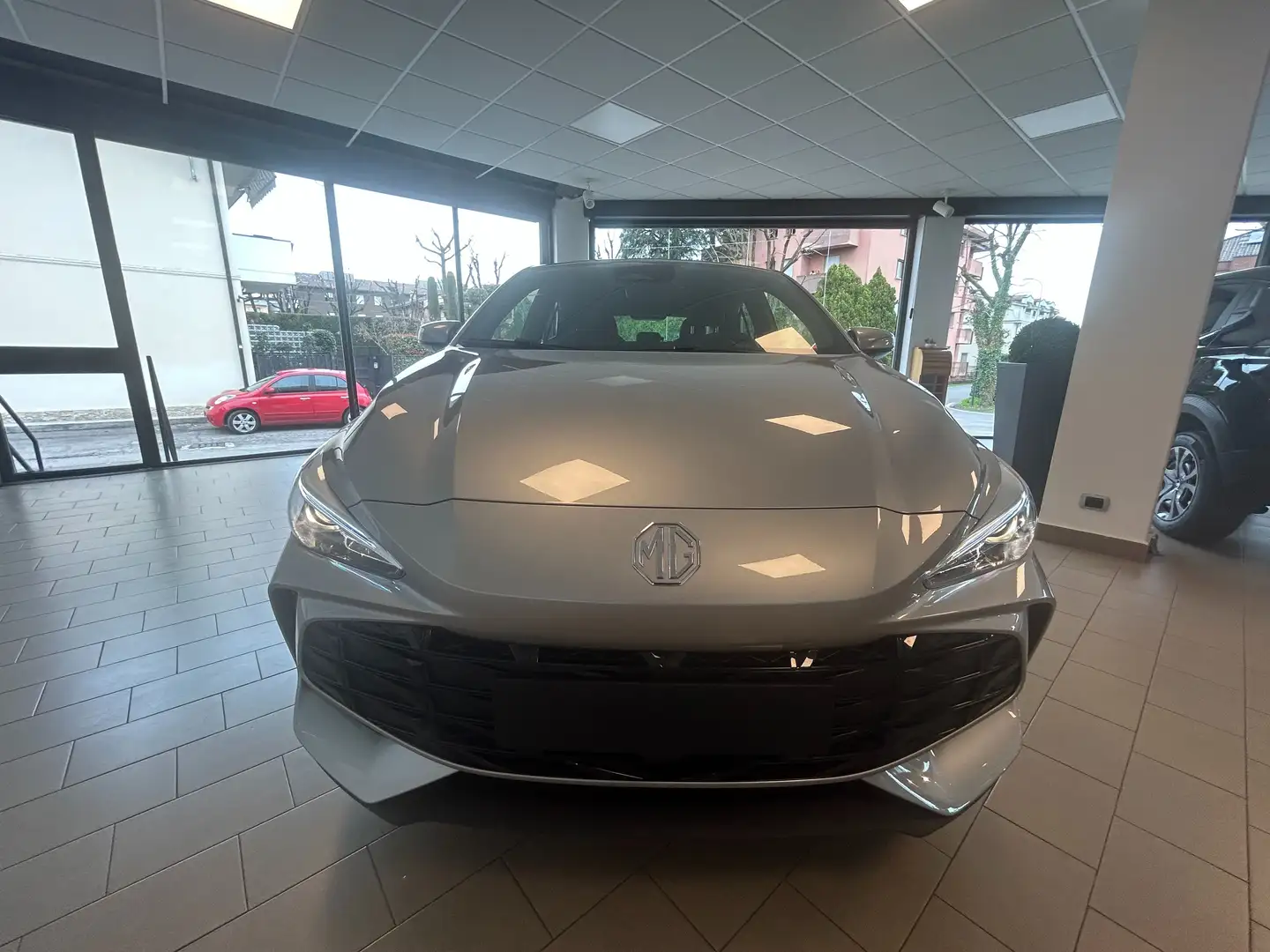 MG MG3 1.5 102CV STANDARD FULL-HYBRID Automatica Gris - 1