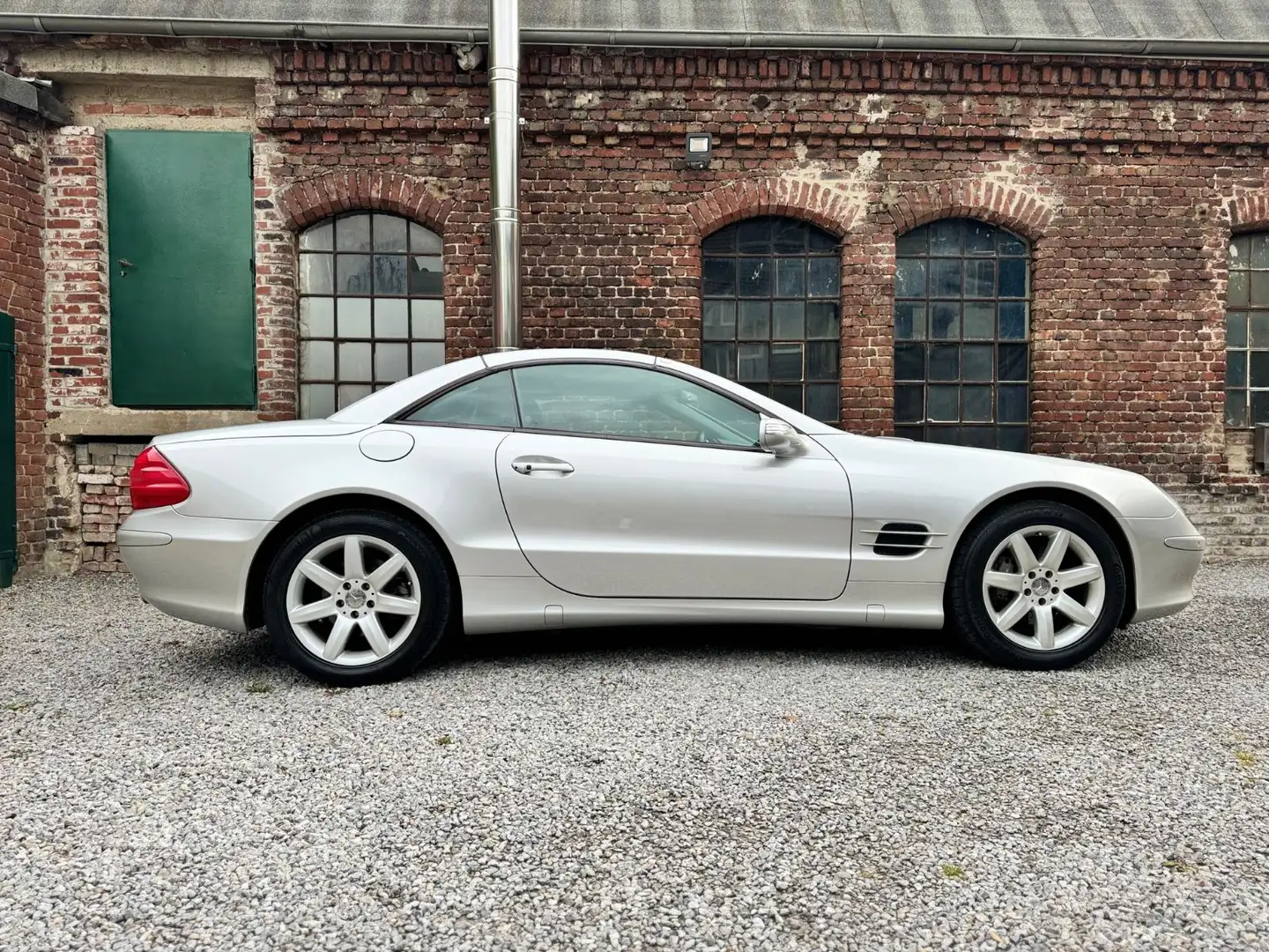 Mercedes-Benz SL 350 Roadster Srebrny - 2