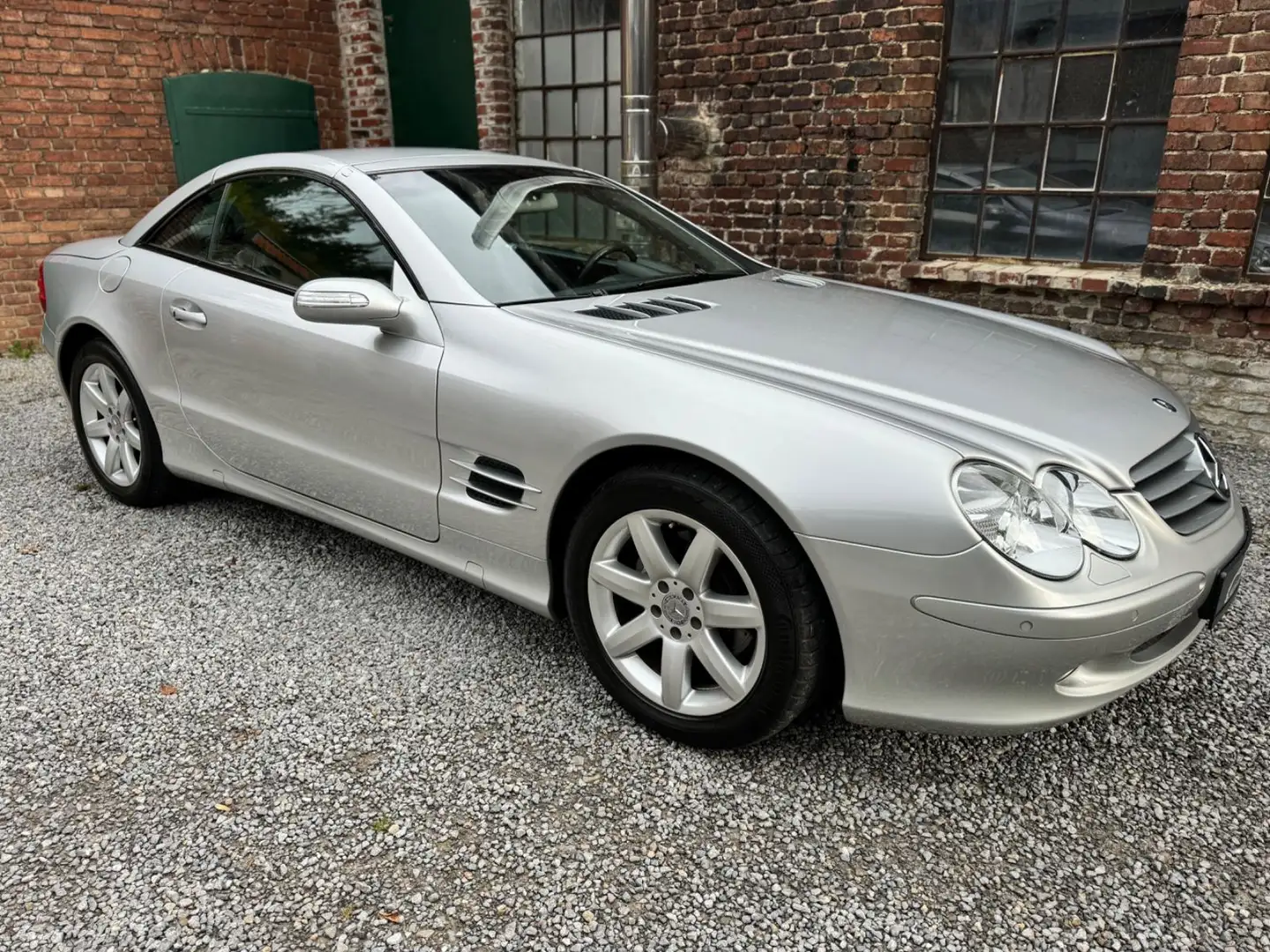 Mercedes-Benz SL 350 Roadster Srebrny - 1