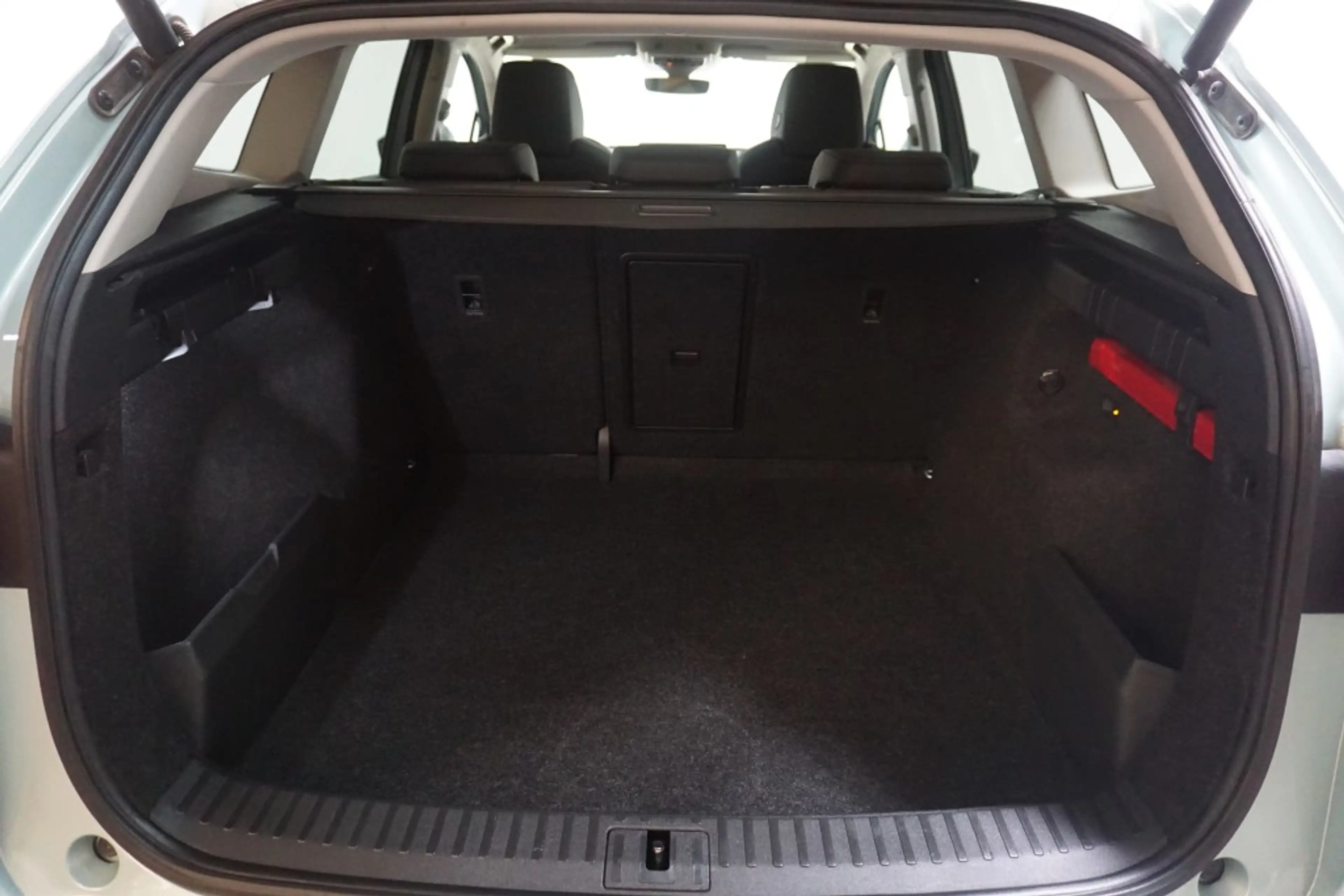 Skoda Enyaq 60e 132Kw Virtual AHK Pano SHZ LED ACC — photo 12