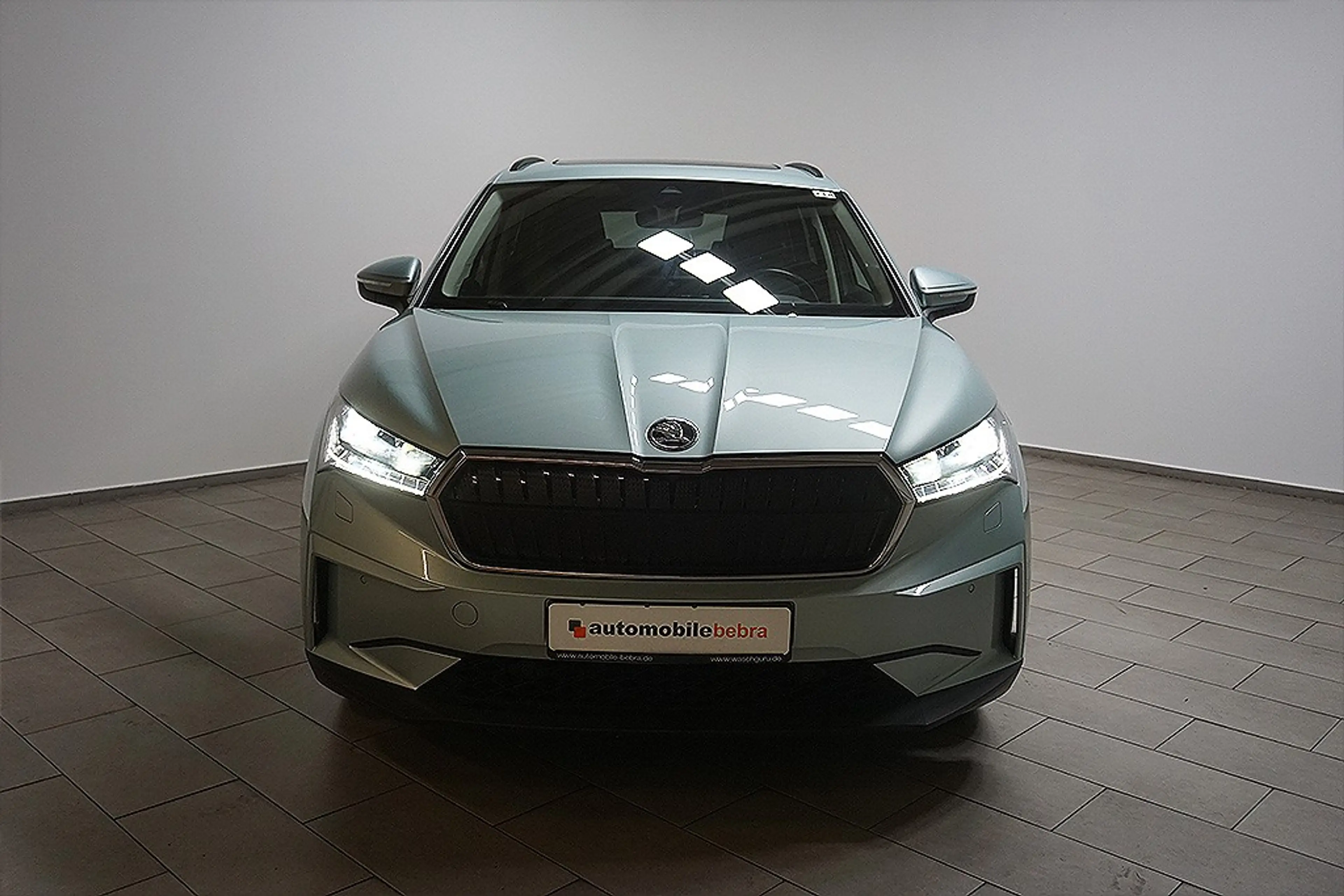 Skoda Enyaq 60e 132Kw Virtual AHK Pano SHZ LED ACC — photo 2