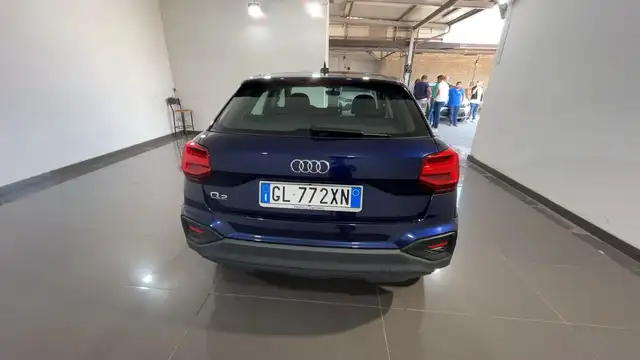Audi Q2 view 5
