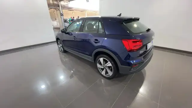 Audi Q2 view 3