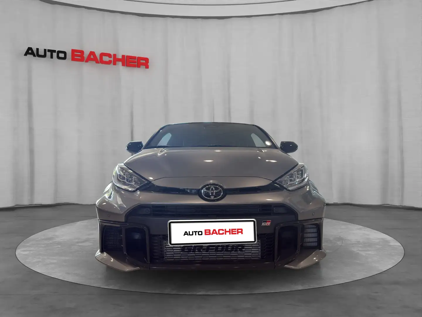 Toyota Yaris GR Yaris HighPerf inkl. Tech&Wheel Paket Grau - 2