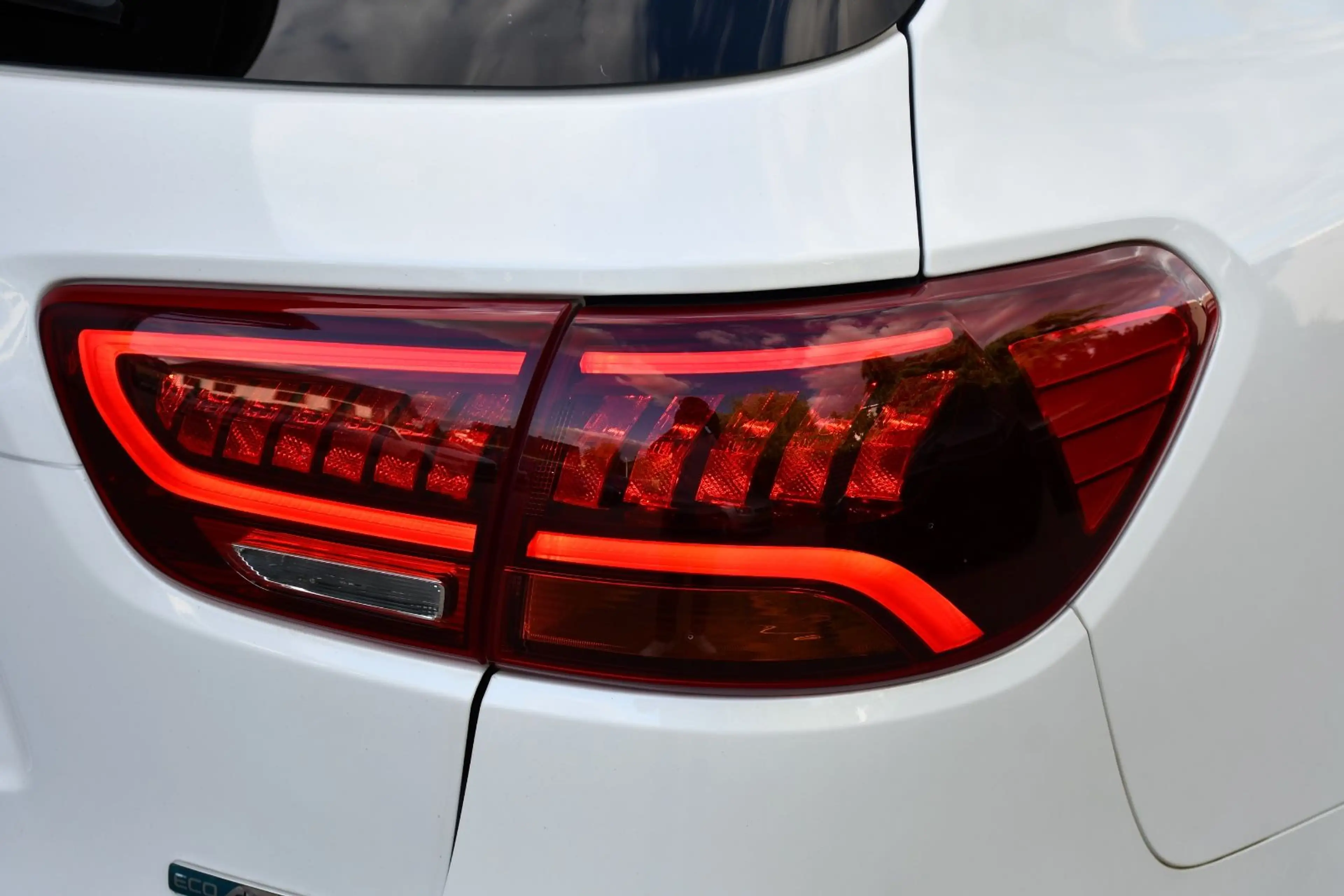 Kia Sorento Platinum Edition 4WD — photo 11