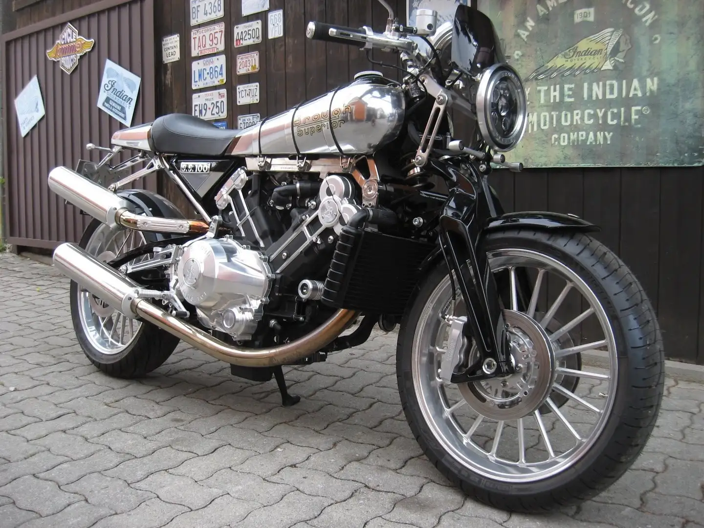 Brough Superior SS 100 Negru - 1