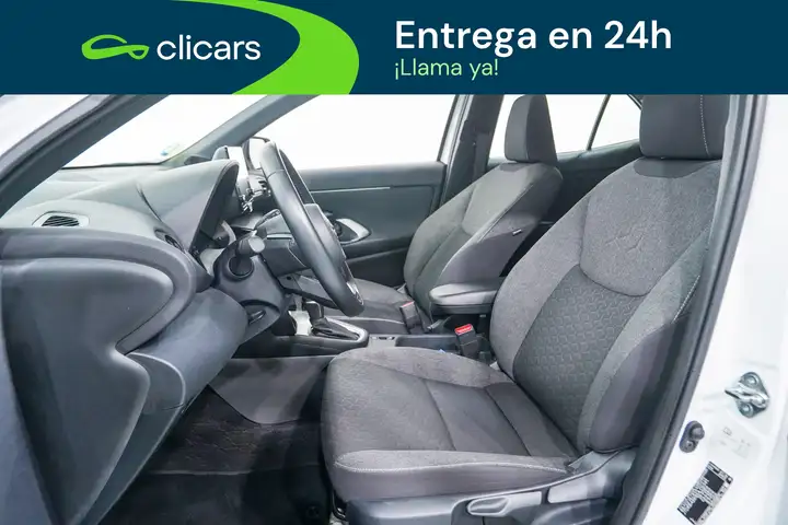 Toyota Yaris 2024, foto 14