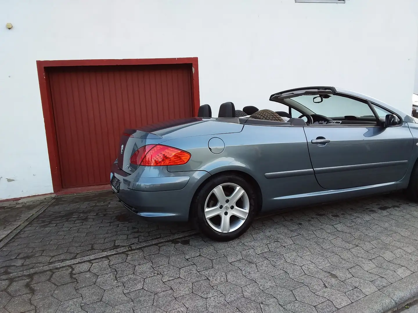 Peugeot 307 Basis Grau - 2