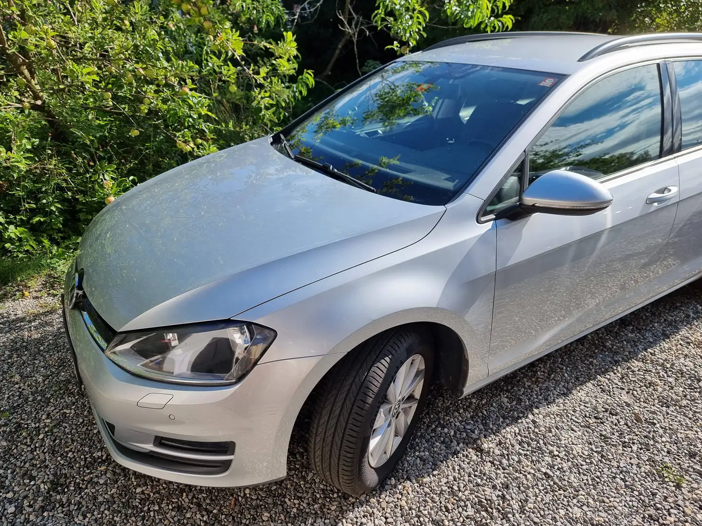 Volkswagen Golf Variant Top gepflegter VW Golf 7 Variant | Apple CarPlay | Klimaautomatik & Sitzheizung | Tempomat | wenig km | 1,2 TSI Silber - 2