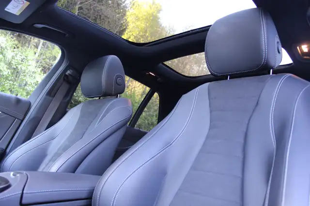 Mercedes-Benz E-Class view 11