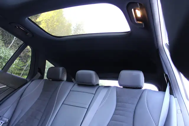 Mercedes-Benz E-Class view 13