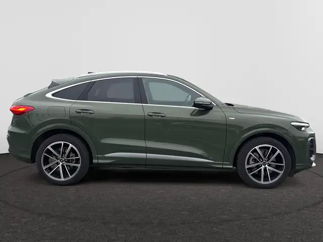 Audi Q5 view 7