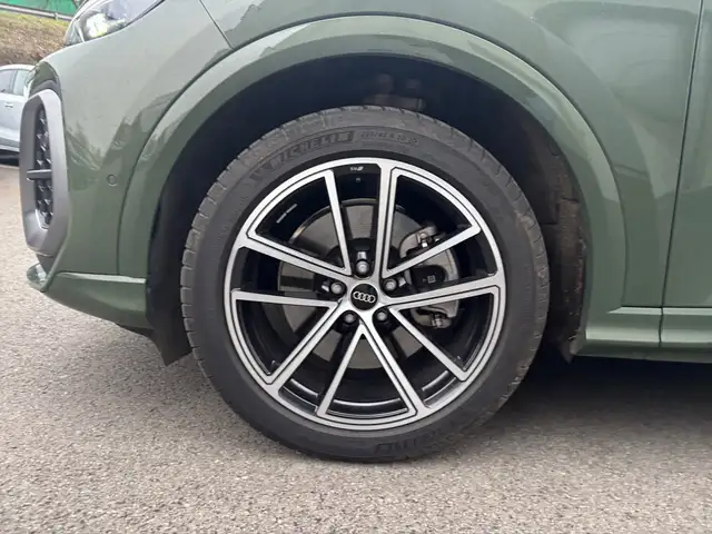 Audi Q5 view 20
