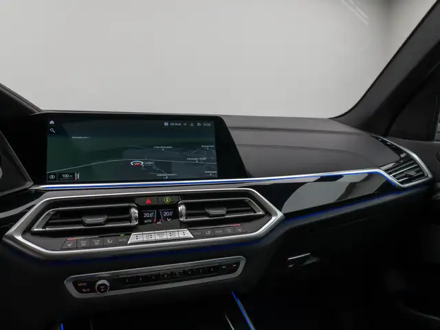 BMW X5 view 21