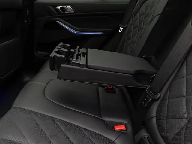 BMW X5 view 27