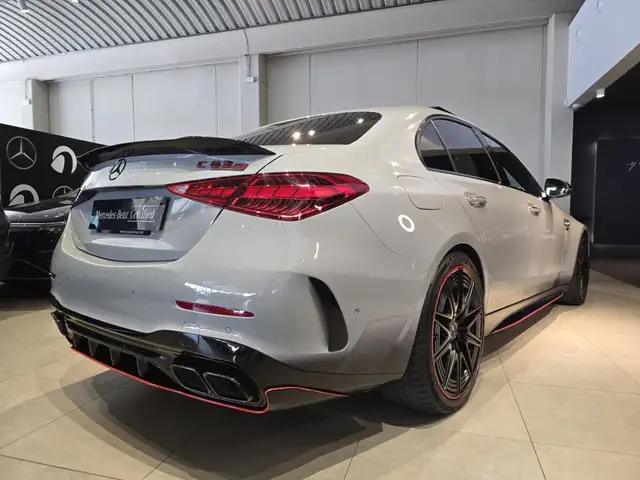 Mercedes-Benz C-Class view 7
