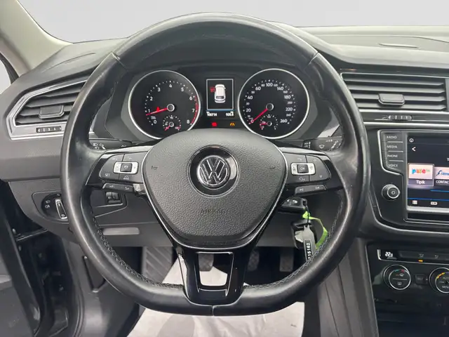 Volkswagen Tiguan view 13