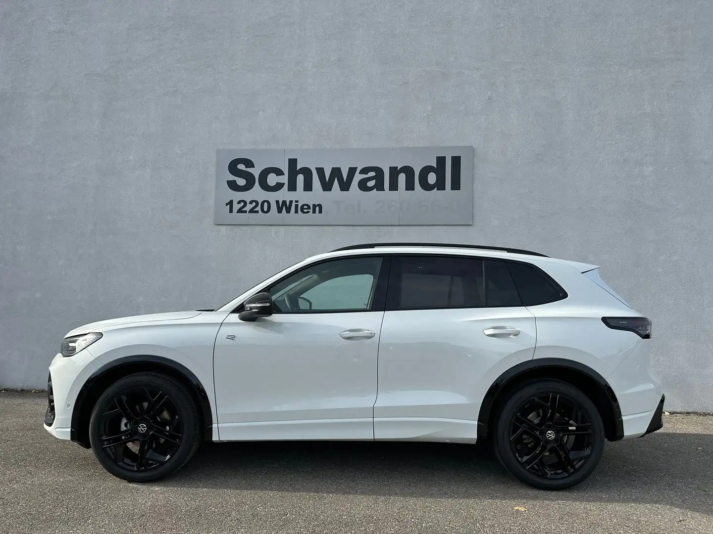 Volkswagen Tiguan Sport TDI DSG Weiß - 1