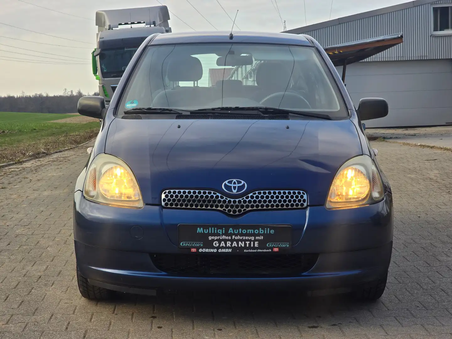 Toyota Yaris Yaris 1.3 linea luna Blau - 2