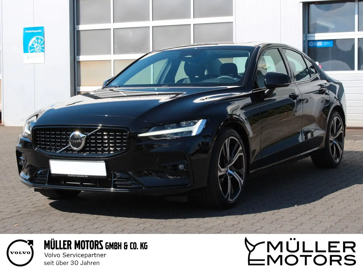 Volvo S60 B5 Benzin Ultimate Dark AWD +harman+ACC+HUD+ Zwart - 1