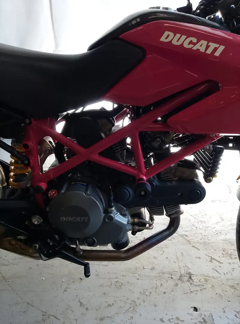 Ducati Hypermotard 796 Rojo - 2