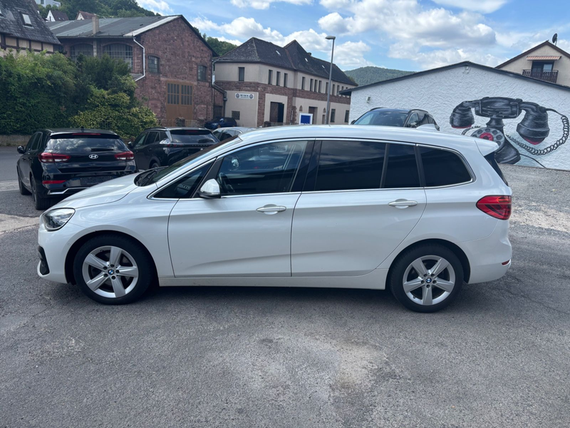BMW 218 218 d xDrive Advantage,Automatik+LED+AHK — photo 2