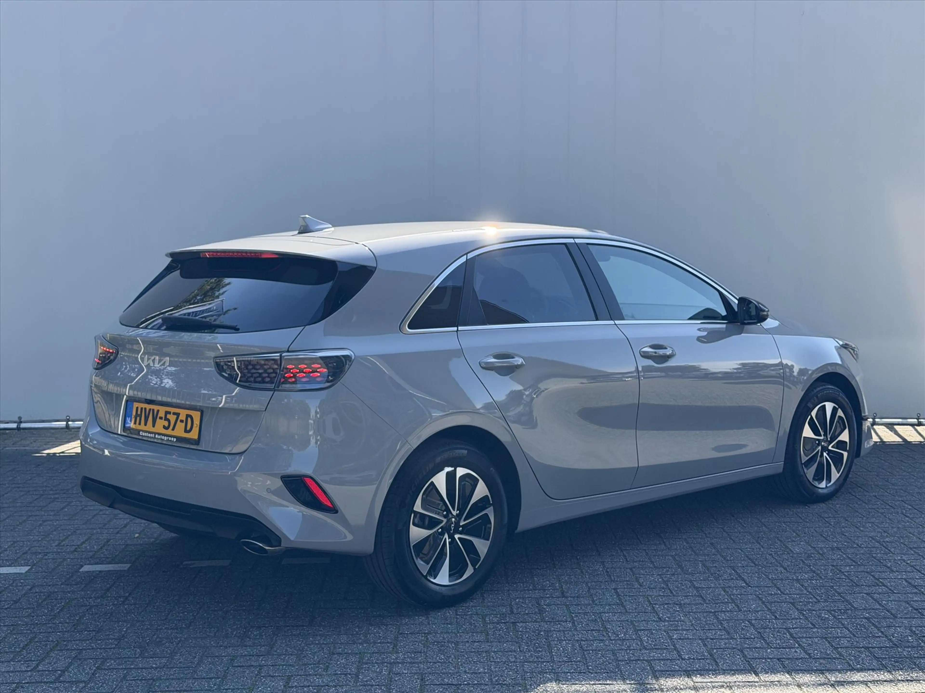 Kia Ceed / cee'd 1.0 T-GDi 100pk Design Edition — photo 5