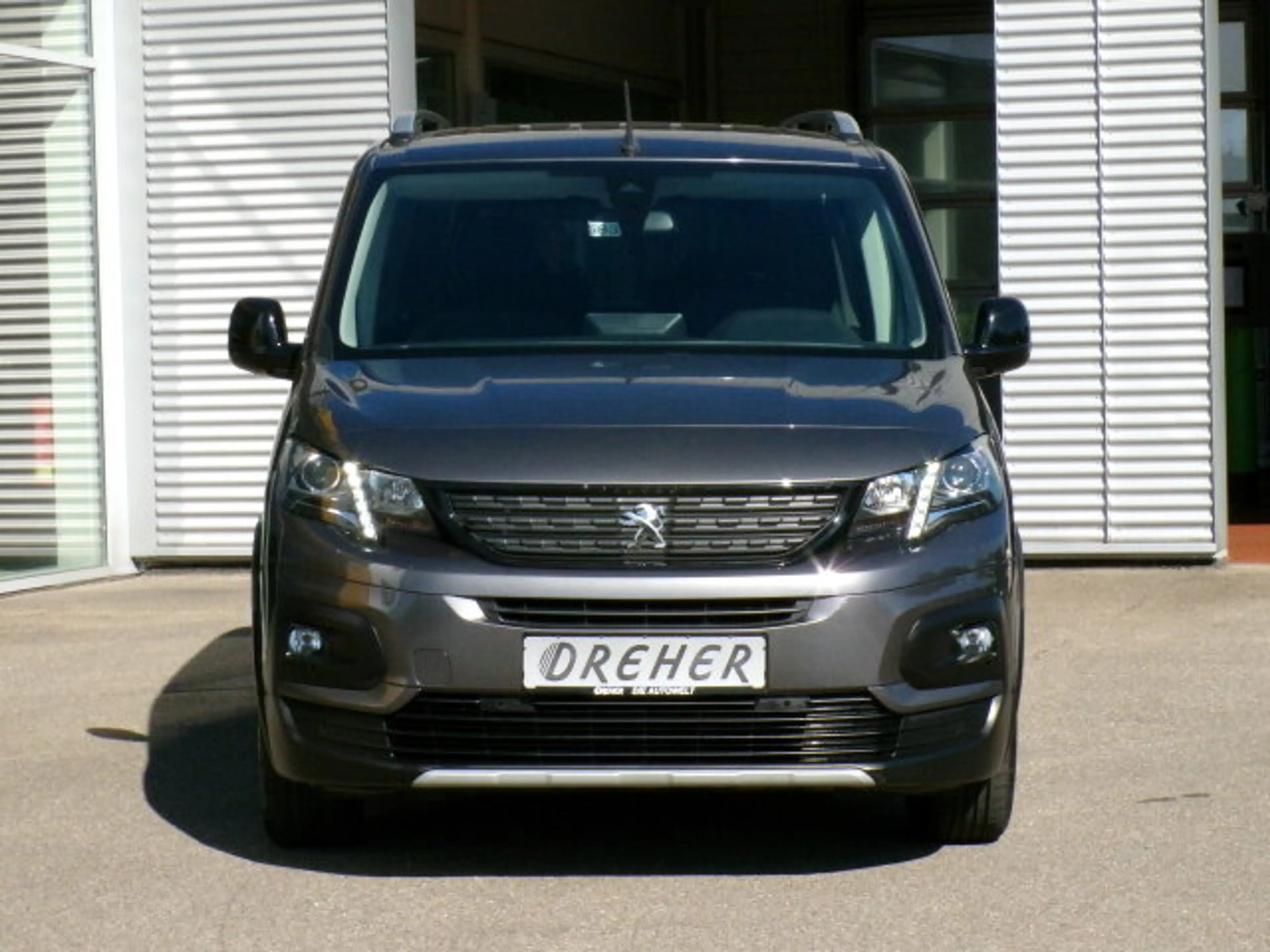 Peugeot Rifter Rifter 1.2 PureTech 130 Allure L2 Kamera/Navi/LM — photo 2